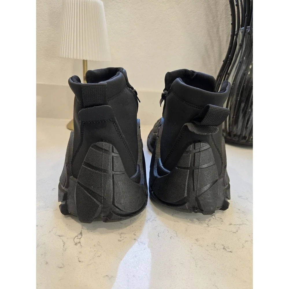 Men's Sport Boots Autumn Winter Wear Resistant Anti Slip Waterproof Zipper Shoes
